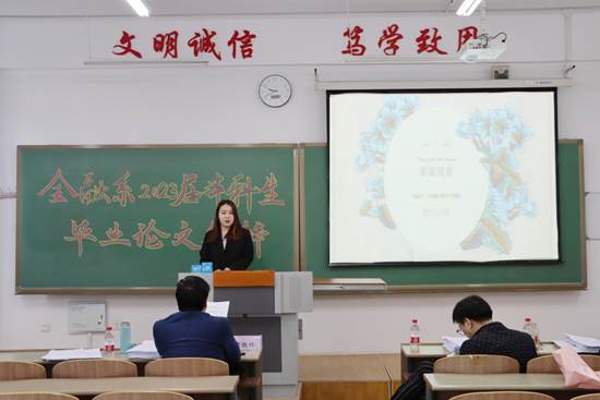 说明: 1591bbd0569f55f923ab86a85f131b7